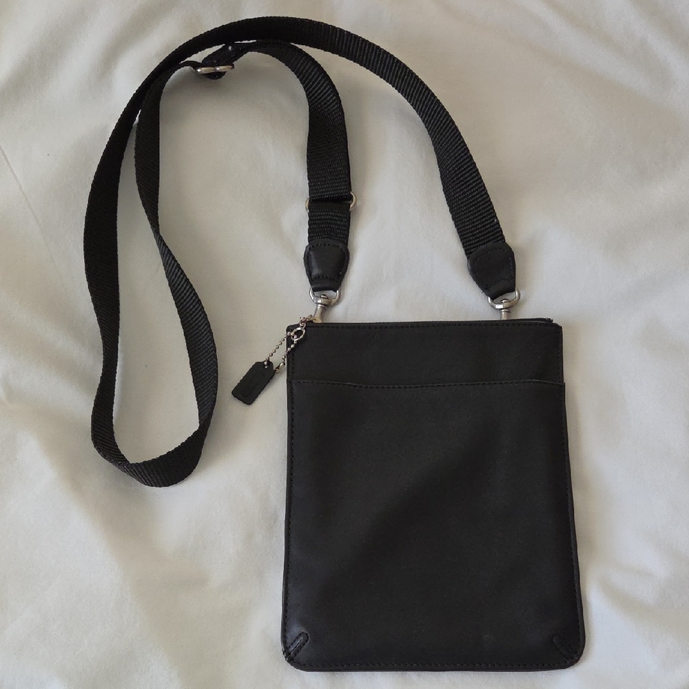 VINTAGE COACH LEATHER SWING PACK CROSSBODY BAG BLACK